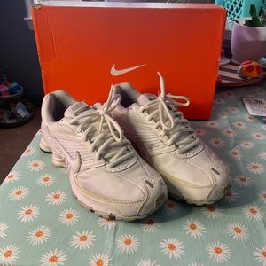Women size 6.5 Nike shocks